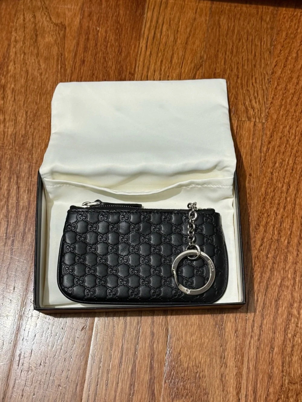 Gucci Leather Key Pouch Wallet with Ring - Picture 1 of 6